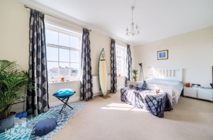 Photo 16- click for photo gallery